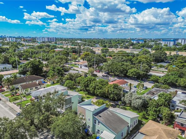 6960 NW 4th Ave 3, Miami FL 33150