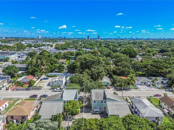 6960 NW 4th Ave 3, Miami FL 33150