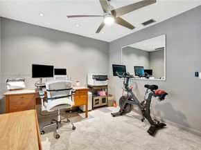 553 Riverside Drive, Palm Beach Gardens FL 33410