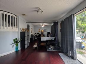 7683 NW 19th St, Pembroke Pines FL 33024