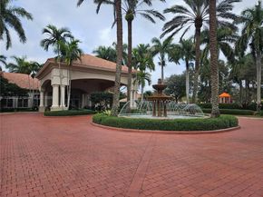 7683 NW 19th St, Pembroke Pines FL 33024