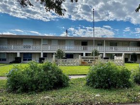 3600 Jackson St 8, Hollywood FL 33021