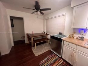 3600 Jackson St 8, Hollywood FL 33021