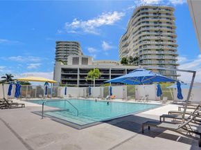 14951 Royal Oaks Ln 1704, North Miami FL 33181