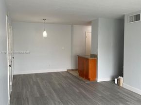 8701 SW 141st St G7, Palmetto Bay FL 33176