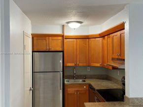 8701 SW 141st St G7, Palmetto Bay FL 33176