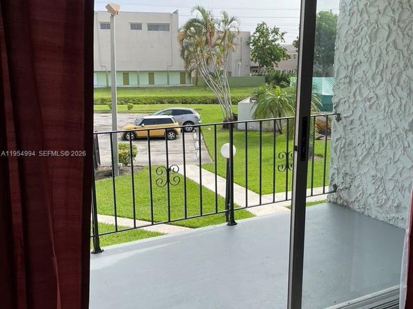 8701 SW 141st St G7, Palmetto Bay FL 33176