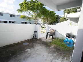 1968 NW 4th Ct 323, Miami FL 33136