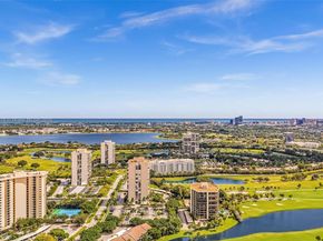 2425 Presidential Way 2003, West Palm Beach FL 33401