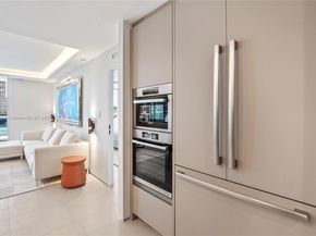 2301 Collins Ave 1005, Miami Beach FL 33139