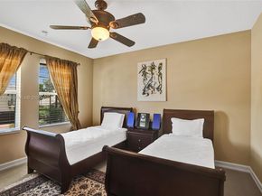 730 Leigh Palm Ave, Plantation FL 33324