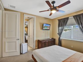 730 Leigh Palm Ave, Plantation FL 33324