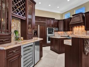 730 Leigh Palm Ave, Plantation FL 33324