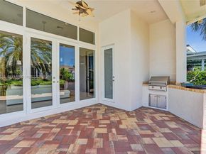 730 Leigh Palm Ave, Plantation FL 33324