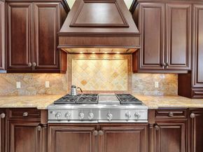 730 Leigh Palm Ave, Plantation FL 33324