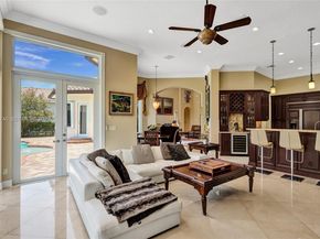 730 Leigh Palm Ave, Plantation FL 33324