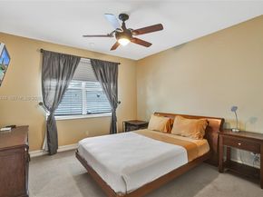 730 Leigh Palm Ave, Plantation FL 33324