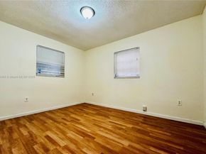 2900 N 73rd Ave, Hollywood FL 33024