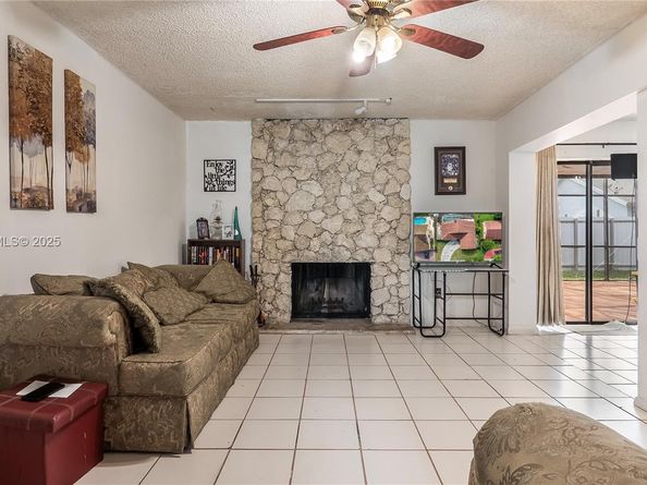 11310 SW 155th St, Miami FL 33157