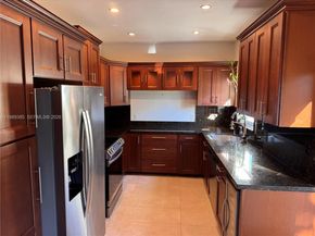 820 SW 26th St, Fort Lauderdale FL 33315