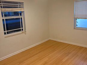 820 SW 26th St, Fort Lauderdale FL 33315