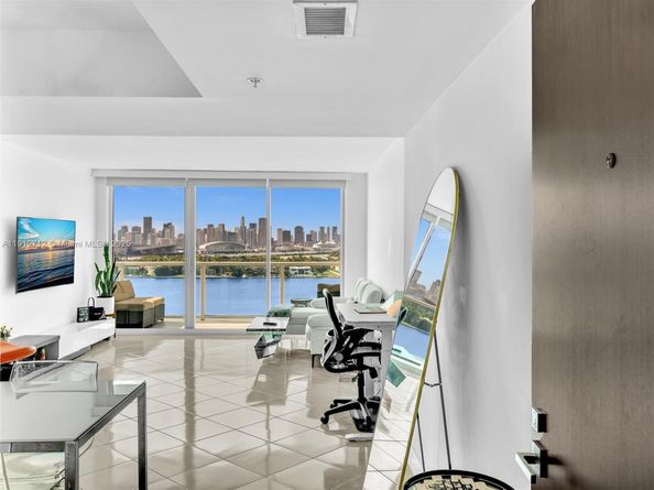 650 West Ave 1605, Miami Beach FL 33139