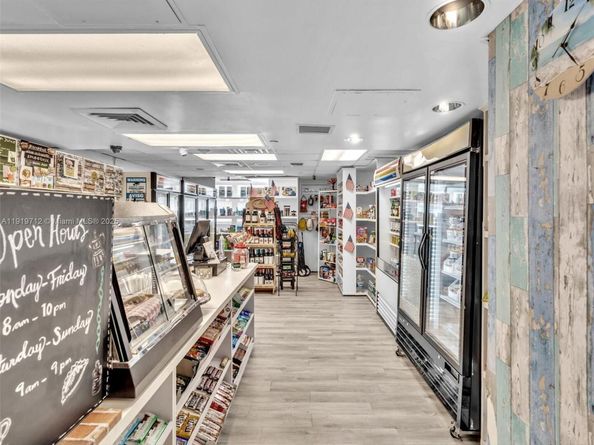 650 West Ave 1605, Miami Beach FL 33139