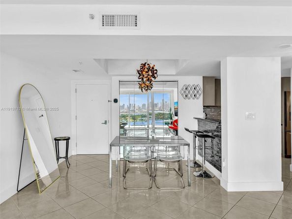 650 West Ave 1605, Miami Beach FL 33139