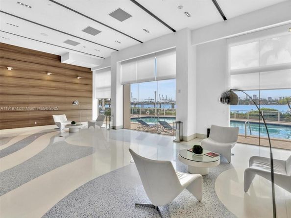 650 West Ave 1605, Miami Beach FL 33139