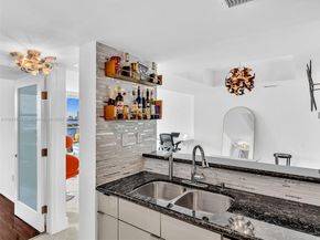 650 West Ave 1605, Miami Beach FL 33139