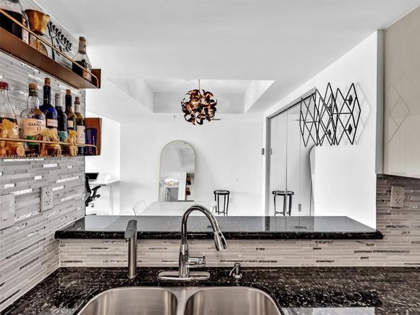 650 West Ave 1605, Miami Beach FL 33139