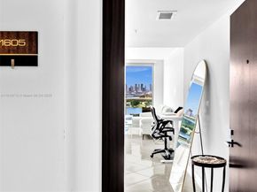650 West Ave 1605, Miami Beach FL 33139