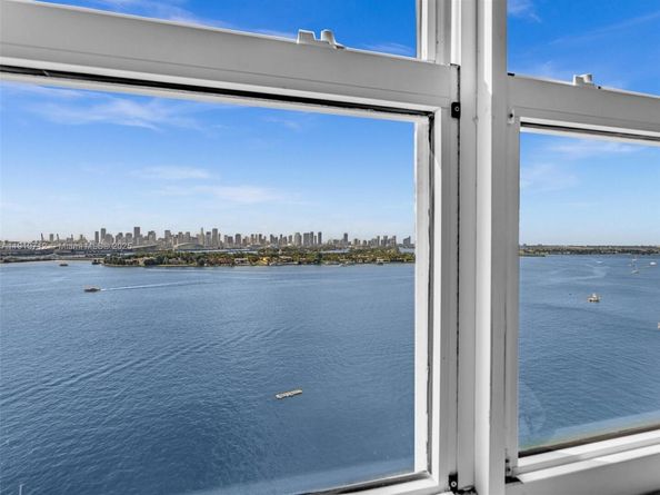 650 West Ave 1605, Miami Beach FL 33139