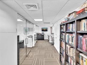 650 West Ave 1605, Miami Beach FL 33139