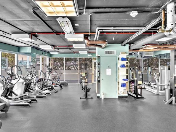 650 West Ave 1605, Miami Beach FL 33139