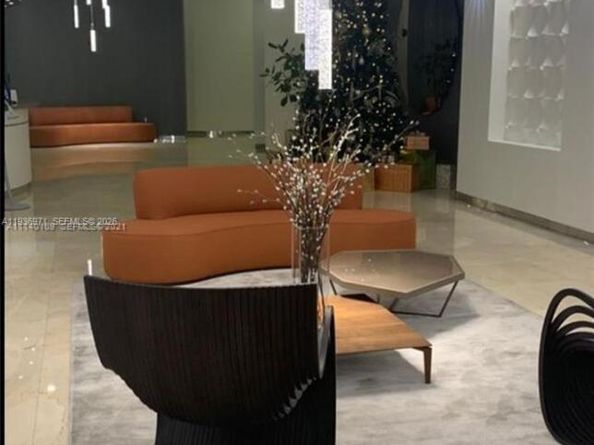 9066 SW 73rd Ct 1903, Miami FL 33156