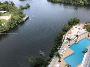 16385 Biscayne Blvd 1205, North Miami Beach FL 33160