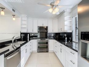3552 Magellan Cir 122, Aventura FL 33180