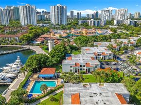 3552 Magellan Cir 122, Aventura FL 33180