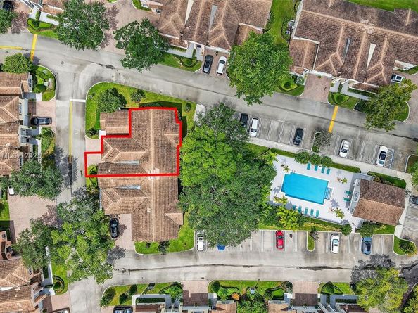 12447 NW 10th Ct D15, Coral Springs FL 33071