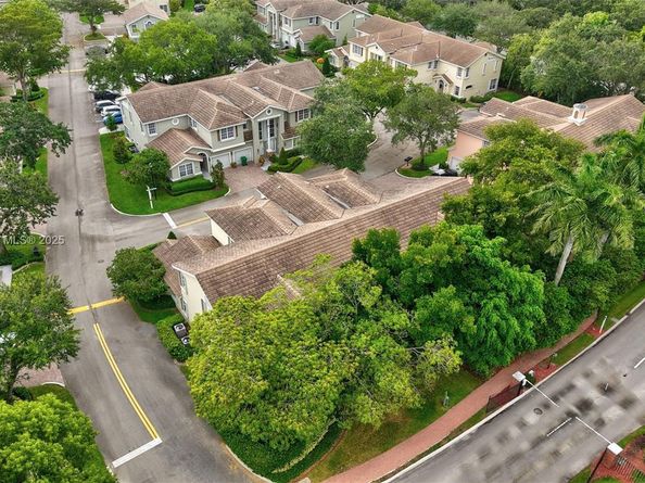 12447 NW 10th Ct D15, Coral Springs FL 33071