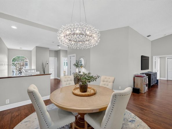 12447 NW 10th Ct D15, Coral Springs FL 33071