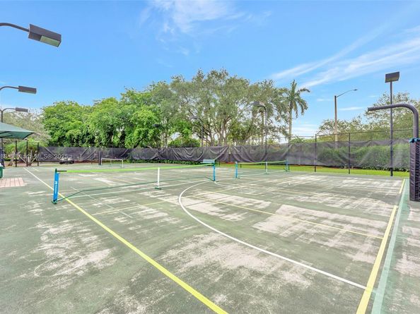 12447 NW 10th Ct D15, Coral Springs FL 33071