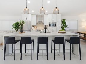 3700 Justison Rd, Miami FL 33133