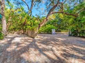 3700 Justison Rd, Miami FL 33133