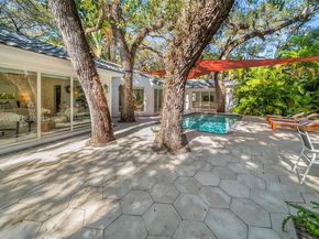 3700 Justison Rd, Miami FL 33133