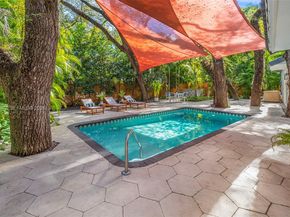 3700 Justison Rd, Miami FL 33133