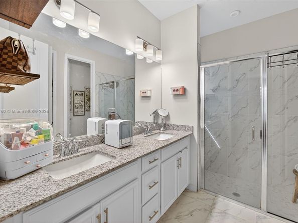 23351 SW 106th Pl, Homestead FL 33032