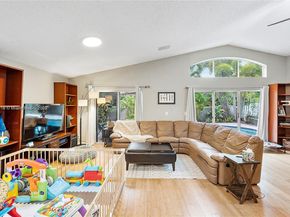 4945 SW 34th Ter, Hollywood FL 33312