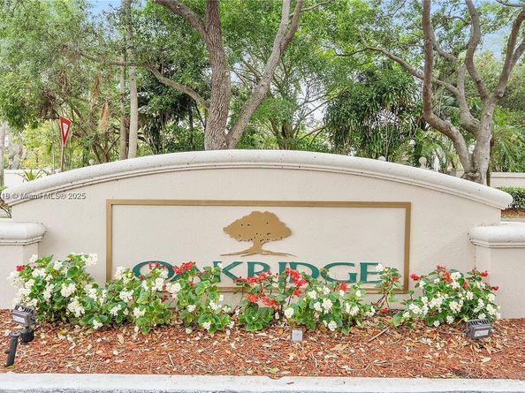 4945 SW 34th Ter, Hollywood FL 33312